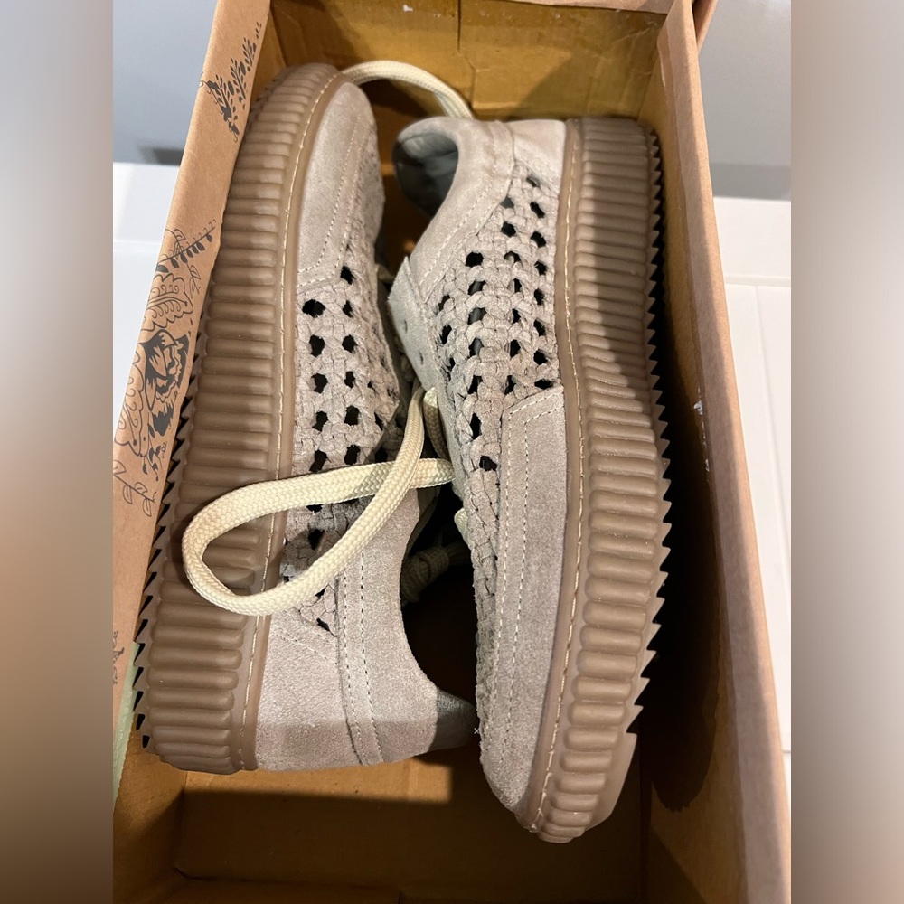 Free People Wimberly Woven Sneakers no box - Picture 3 of 7